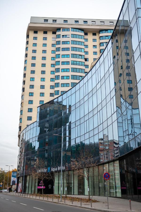 Luxury Apartment Karic Free Parking Tuzla Luaran gambar