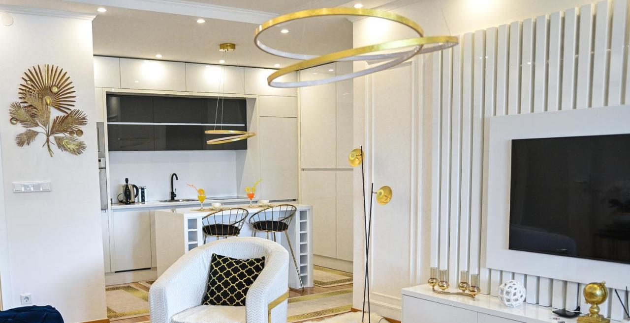 Luxury Apartment Karic Free Parking Tuzla Luaran gambar