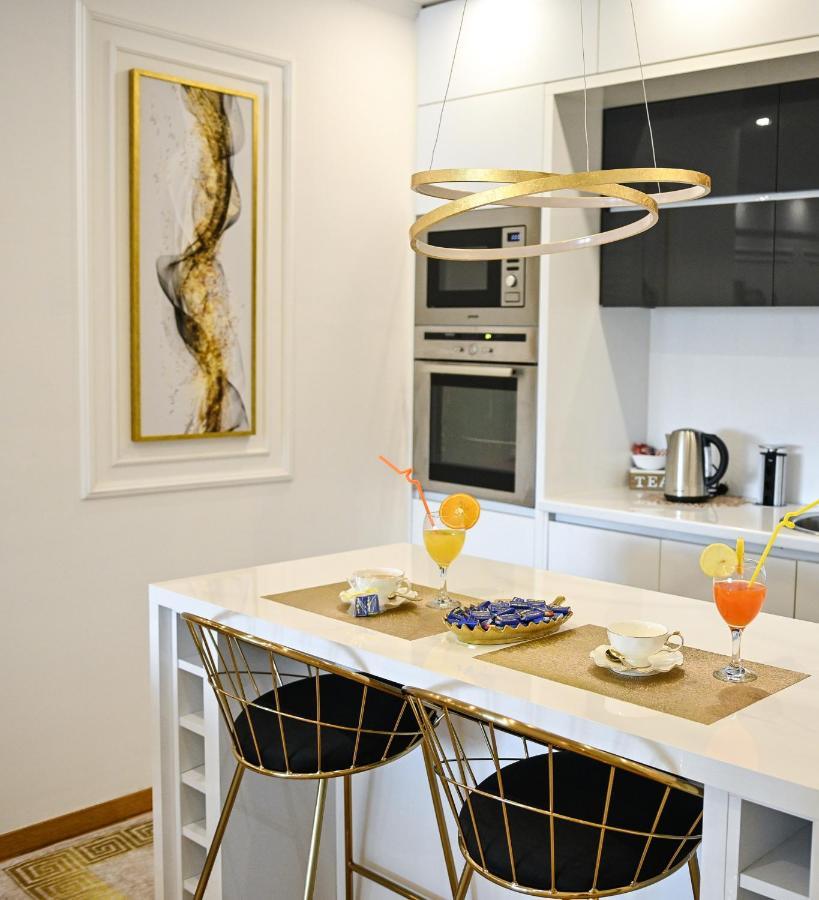 Luxury Apartment Karic Free Parking Tuzla Luaran gambar