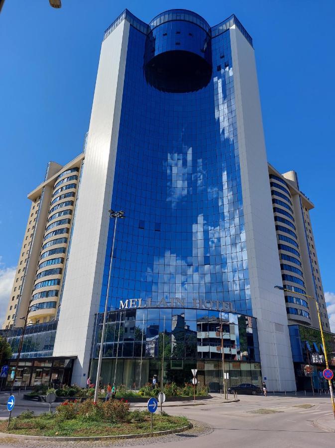 Luxury Apartment Karic Free Parking Tuzla Luaran gambar
