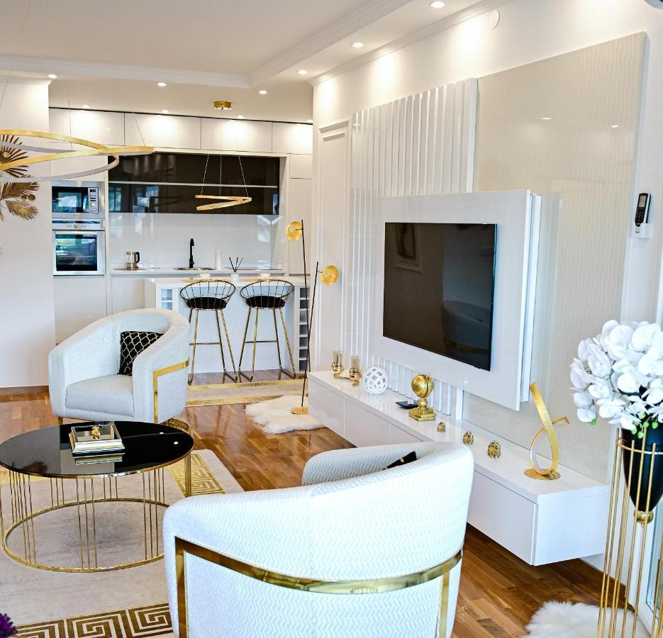 Luxury Apartment Karic Free Parking Tuzla Luaran gambar