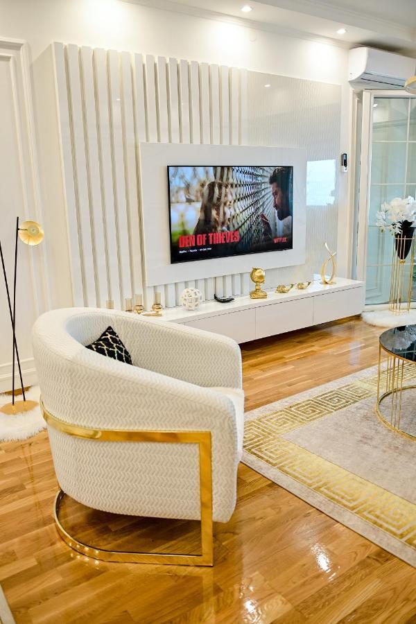 Luxury Apartment Karic Free Parking Tuzla Luaran gambar